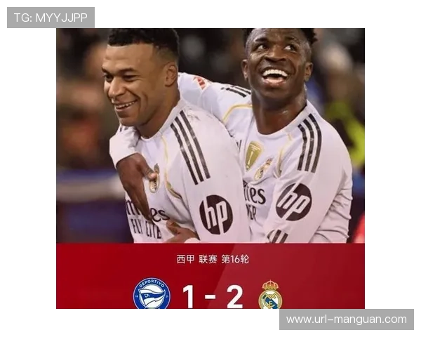 塞维利亚球员马尔考两黄变一红被罚下，皇马多一人作战掌握主动。