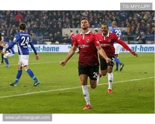 洛里昂主场战术解析：边路进攻如何破解保级队密集防守